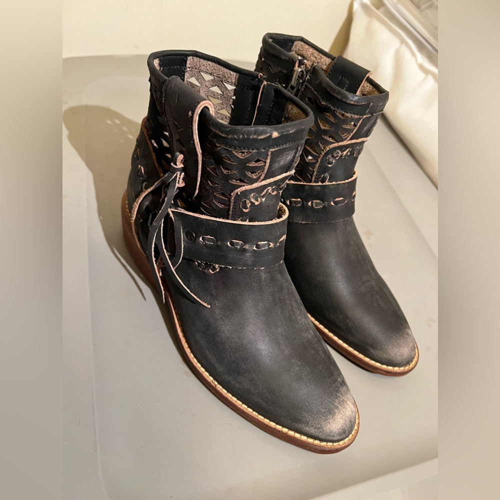 Musse & Cloud Boots